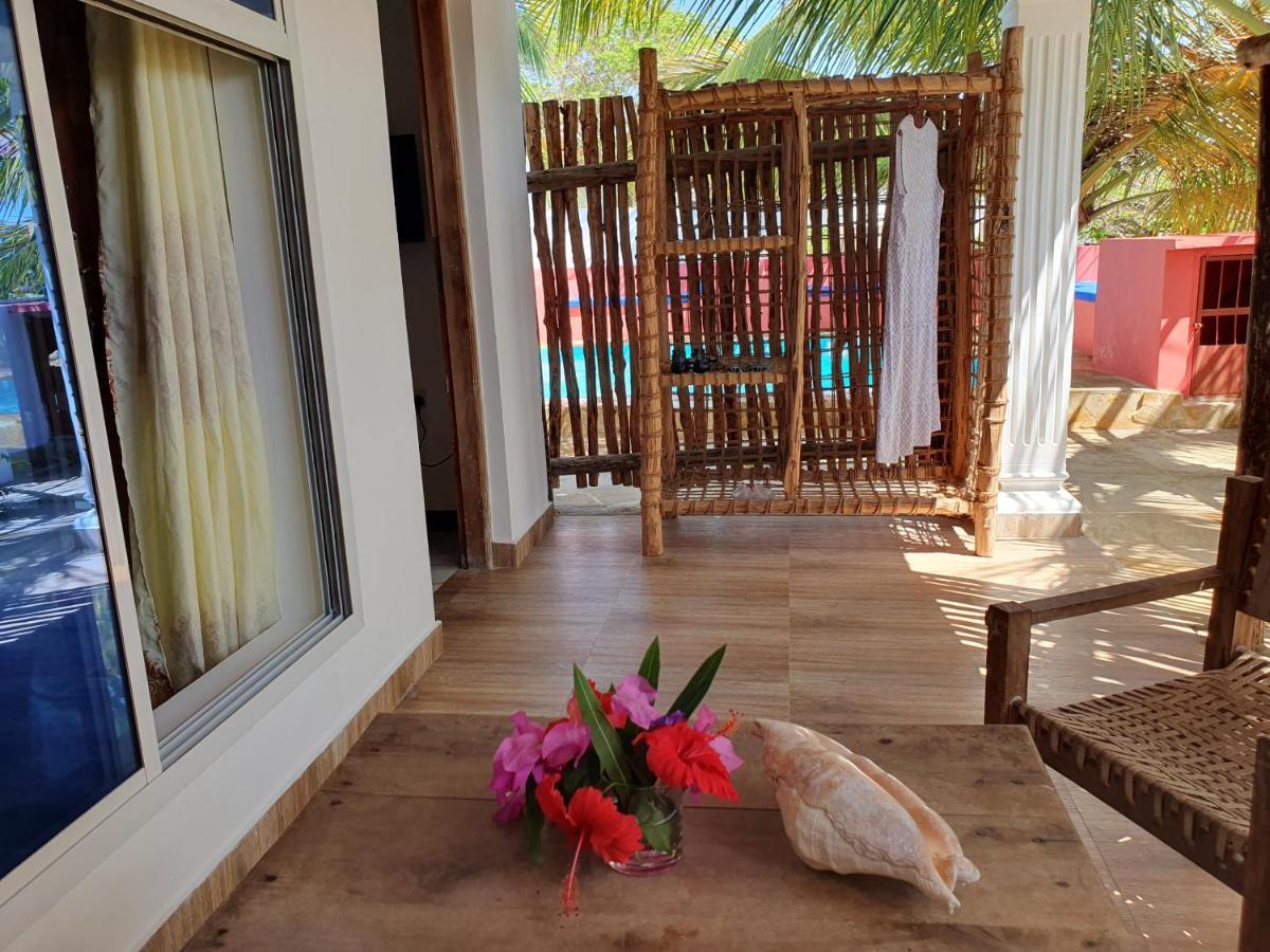 Baridi Villa Kiwengwa  ภายนอก รูปภาพ