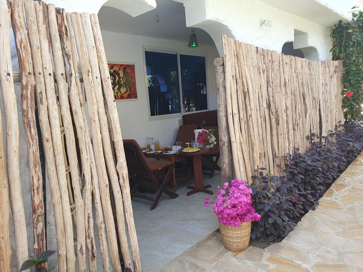 Baridi Villa Kiwengwa  ภายนอก รูปภาพ